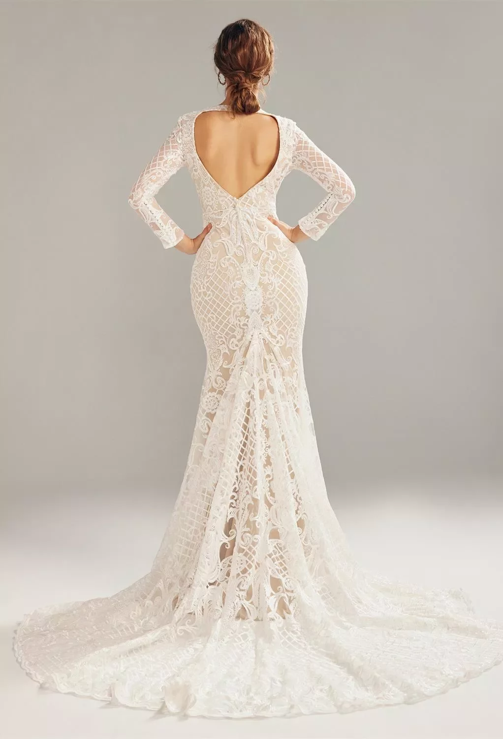 AW Sultana Wedding Dress, Tulle Floor Length V-Neck Wedding Dresses | AW.Bridal  Australia
