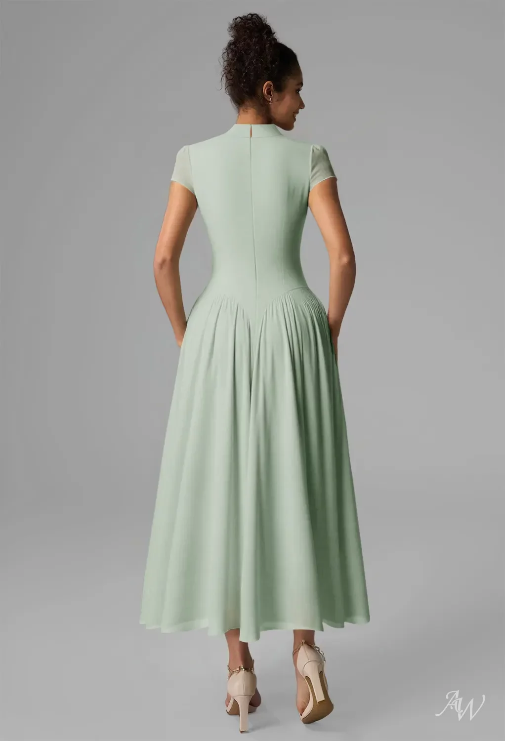 AW Aimee Sage Green Bridesmaid Dresses | AW.Bridal Germany