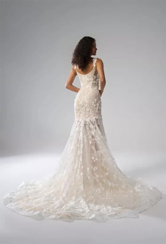 AW Ikhshid Robe de mariée