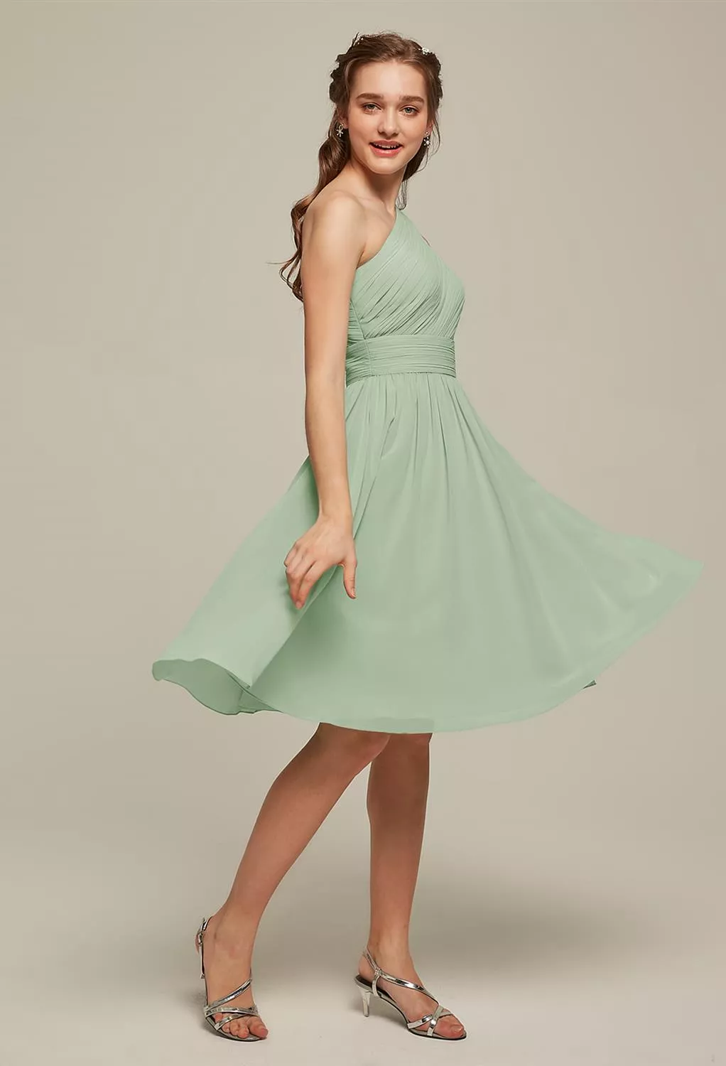 AW Elisha Verde salvia  Abiti da Damigella d'Onore Corti