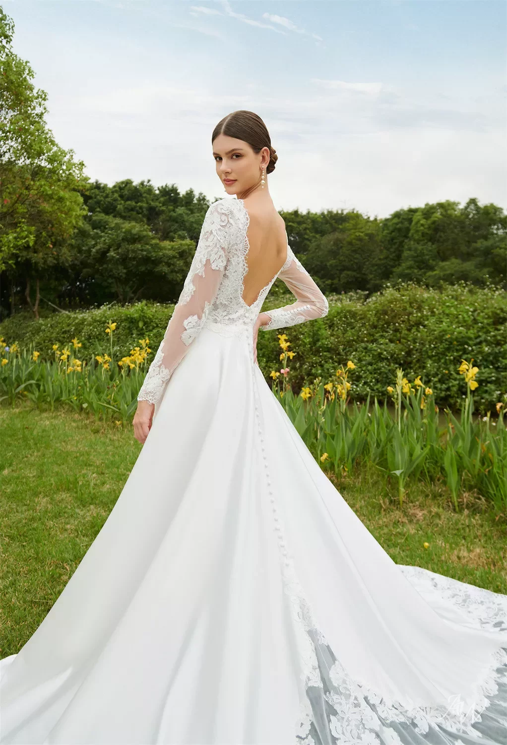 AW Giva Wedding Dress, Jasmine Green Satin Floor Length V-Neck Wedding  Dresses | AW.Bridal