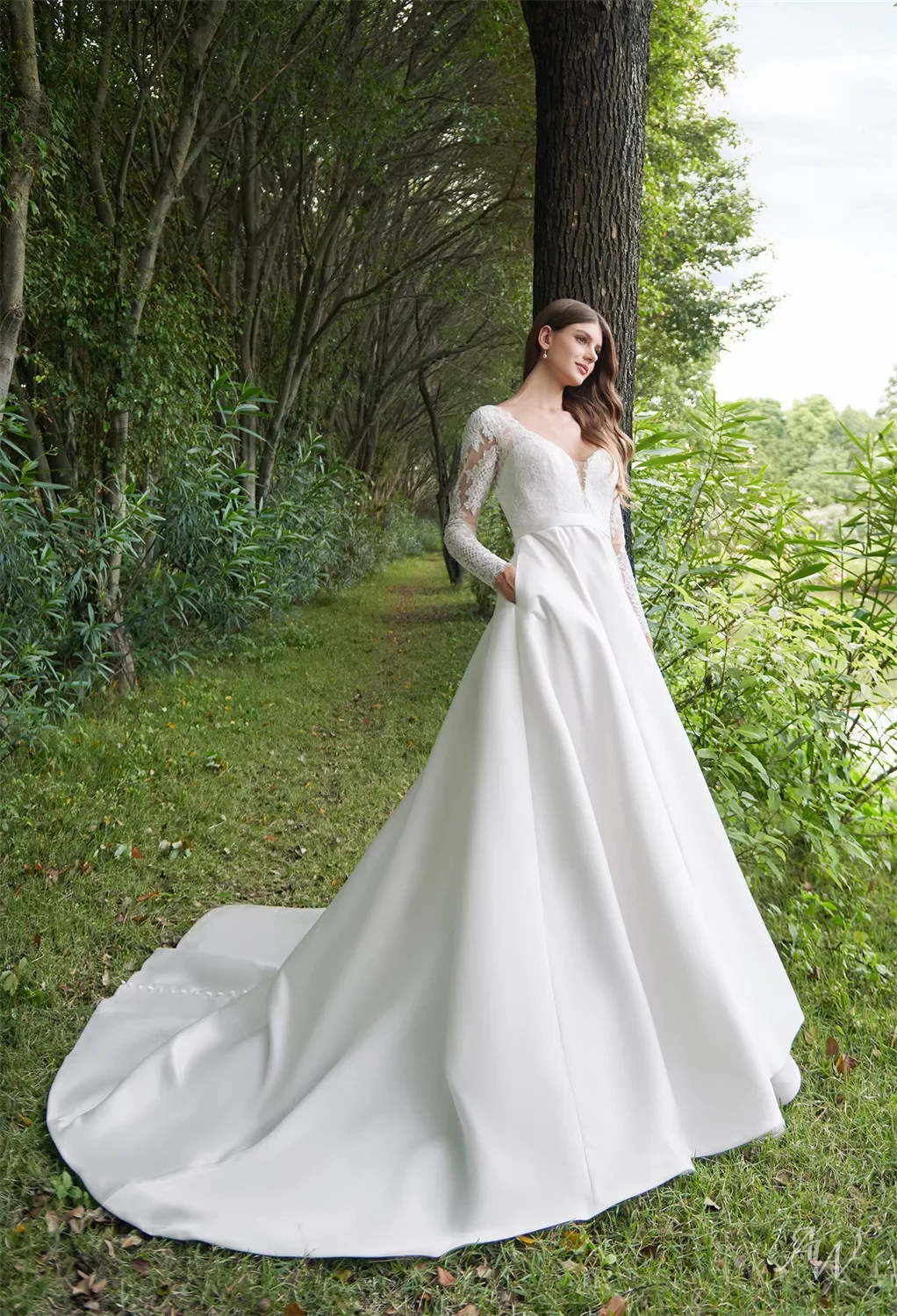 AW Evelina Wedding Dress AW Evelina Wedding Dress