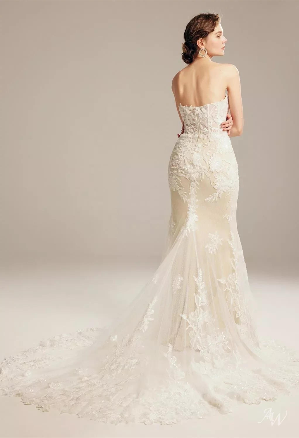 AW Monica Wedding Dress, Tulle Floor Length Sweetheart Neckline Wedding  Dresses | AW.Bridal