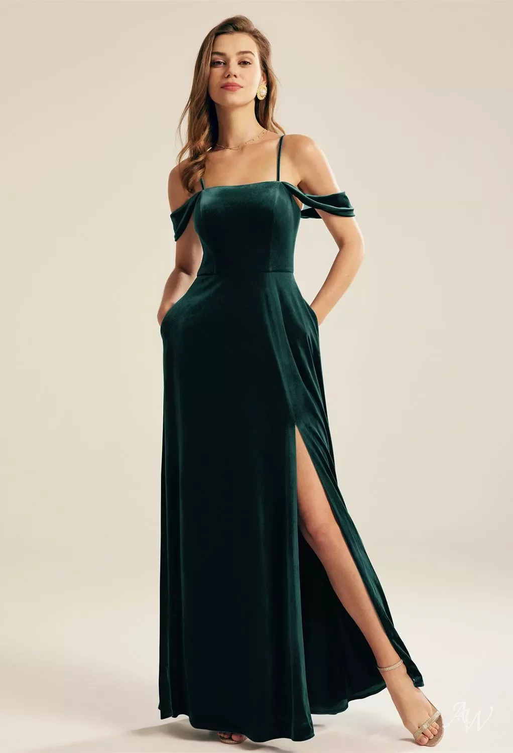 green emerald velvet dress Dark Green Velvet Deep V Neckline Flare Sleeves Dress main image 0