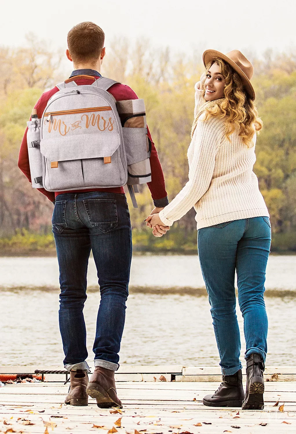 AW Wedding Gifts Picnic Backpack Bag, Gifts & Decor | AW.Bridal