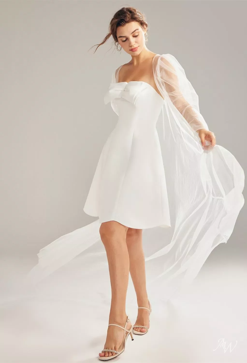 chinese dress ladies Modern Bateau A Line Short/Mini Knee-length Long Sleeve Wedding Dress   DorrisDress