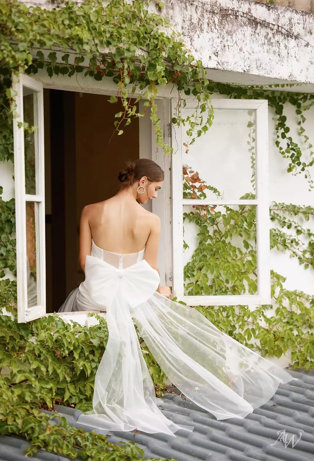 AW Mezzo Wedding Dress AW Mezzo Wedding Dress