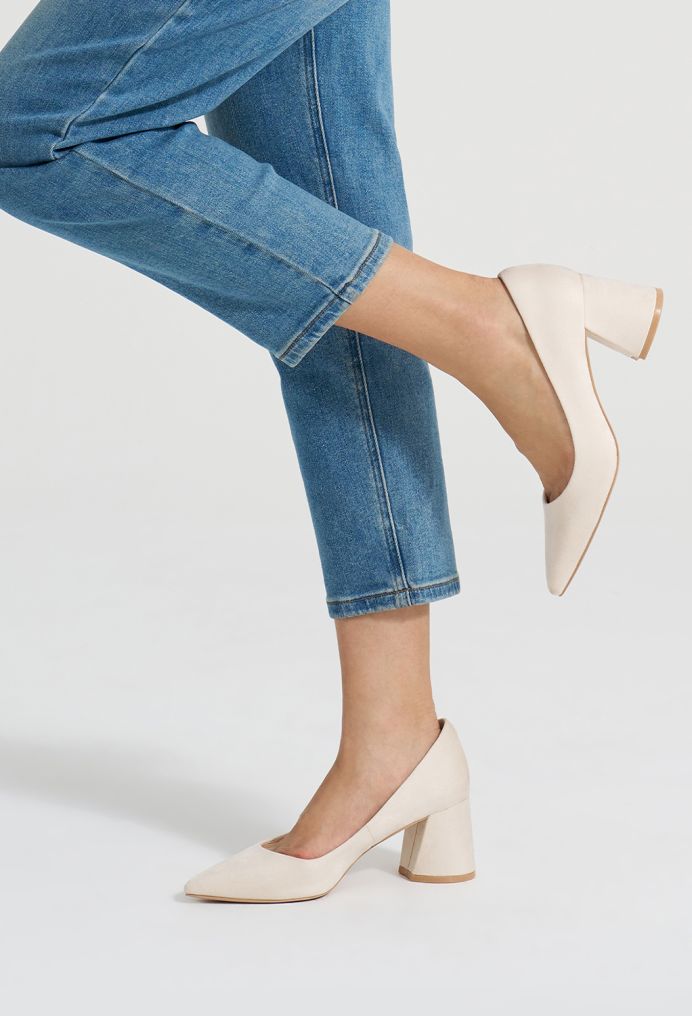 Pointed Toe Comfort Heels