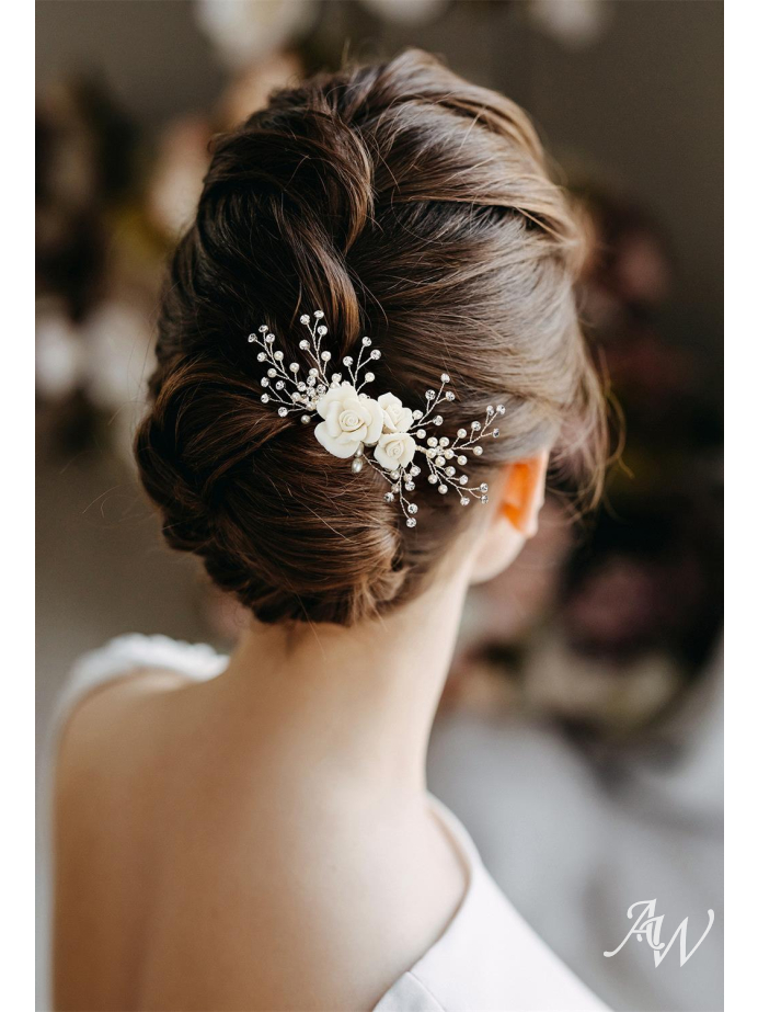 AW Ivory Flower Hair Comb Accessories