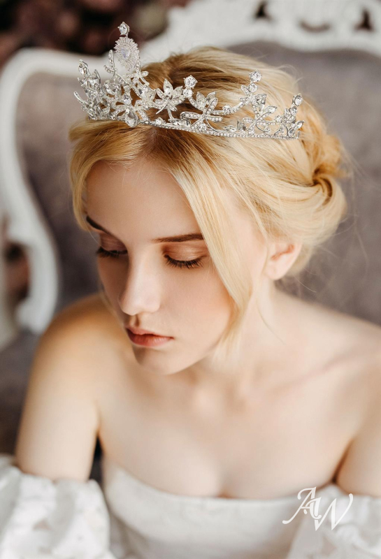 11 Ceramic White Flower Wedding Bridesmaid Prom Party Crystal Headband Tiara 
