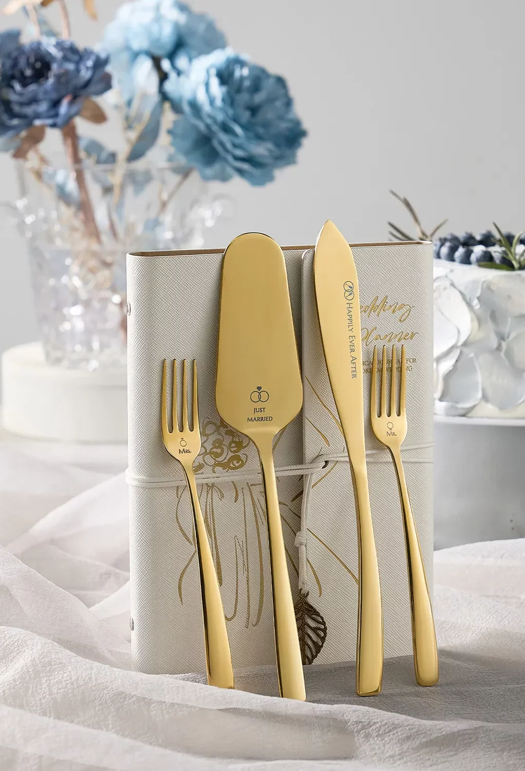 AW Wedding Cake Cutting Set for Wedding