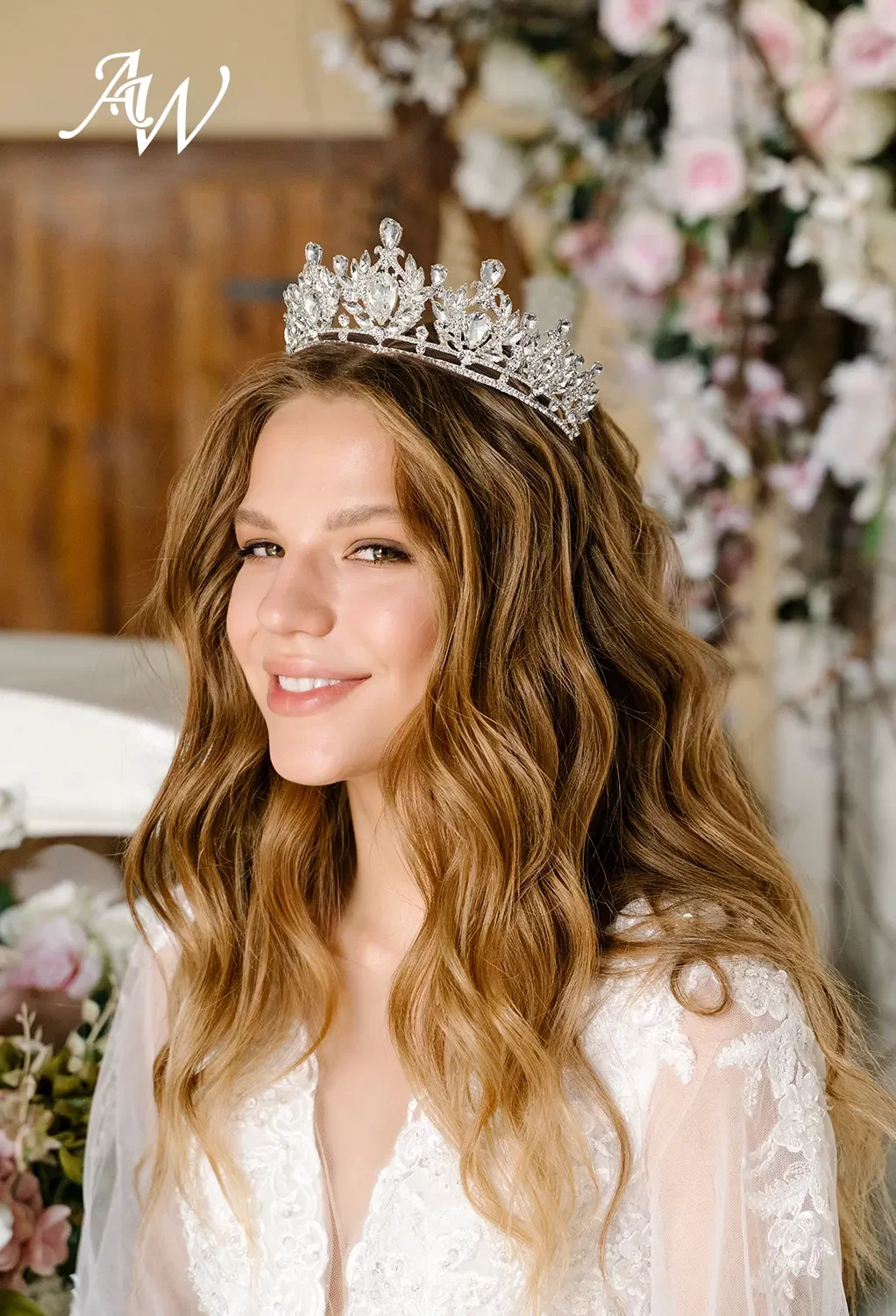 Tiara 2-20250829054956.webp