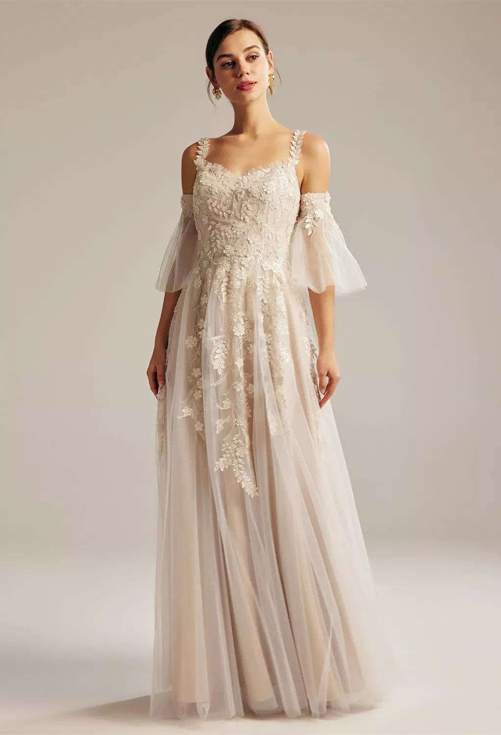 armonia boho wedding dress AW Harmonia Dress, Tulle Floor Length Sweetheart Neckline Wedding Dresses The NALLA Maxi Dress color:horn line dress features a Color:Dark Periwinkle