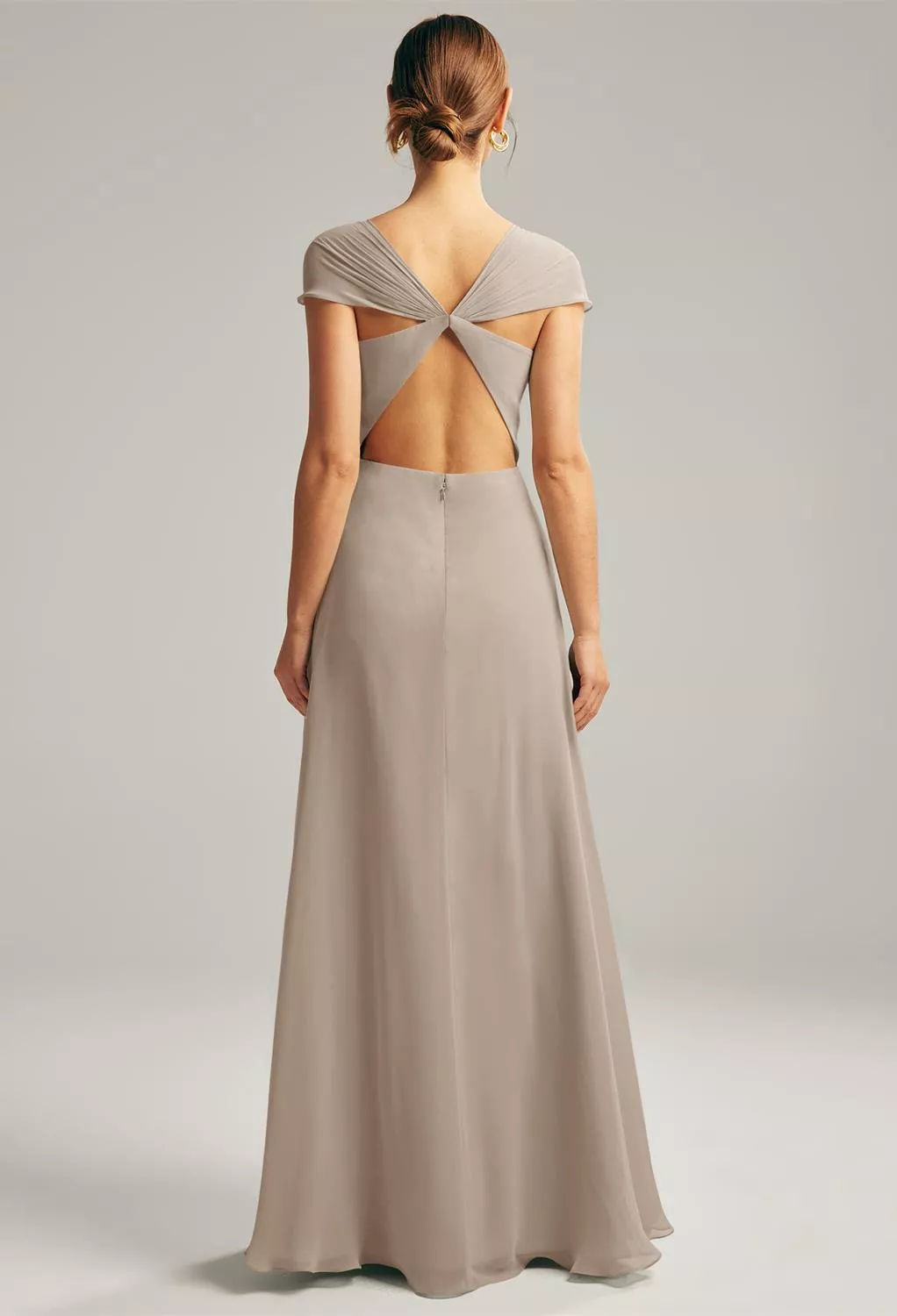 india hicks bridesmaid dress India Hicks Home Wildcard & Backgammon Mocha Tablecloth  Pomegranate