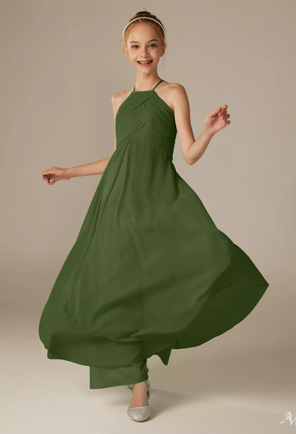 penny in green dress Monette 27