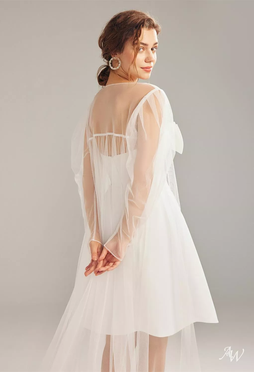 AW Lakan Wedding Dress & Wrap, Satin Knee Length Straight Neckline Wedding  Dresses | AW.Bridal