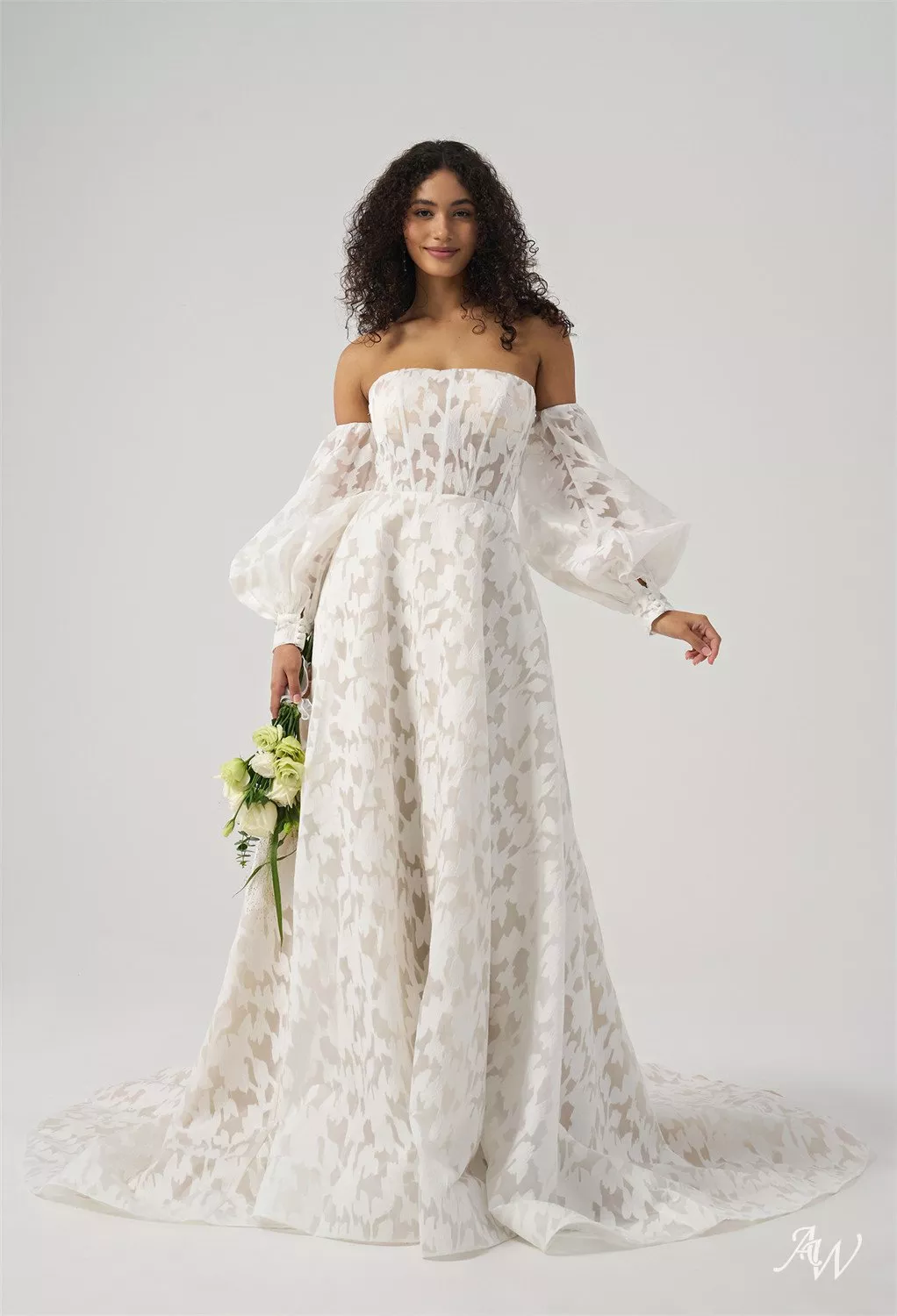 AW Celaeno Wedding Dress, Ivory Organza Floor Length Straight Neckline Wedding  Dresses | AW.Bridal