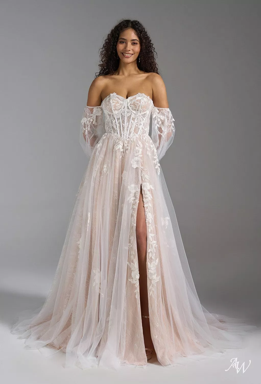 ivory sweetheart dress Ivory Strapless Sweetheart Neckline Wedding Dress