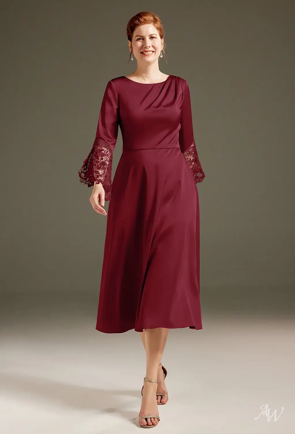 deep red mother of the bride dress Mother of the Bride Dress in Dark Red, Sleeveless Evening Dress, Long  Formal Gown With Slit, Fitted Prom Dress With Beads, Red Carpet Dress