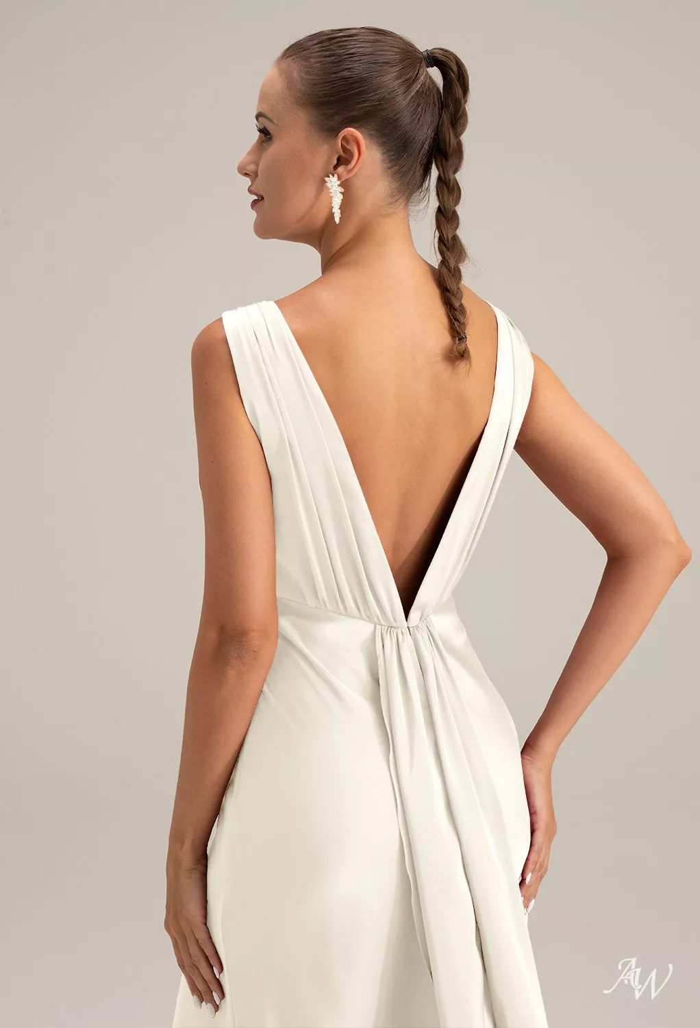 AW.Bridal Mermaid Bateau Neckline Floor Length Sleeveless Satin Long Bridesmaid Dresses Dress Ivory Size 8