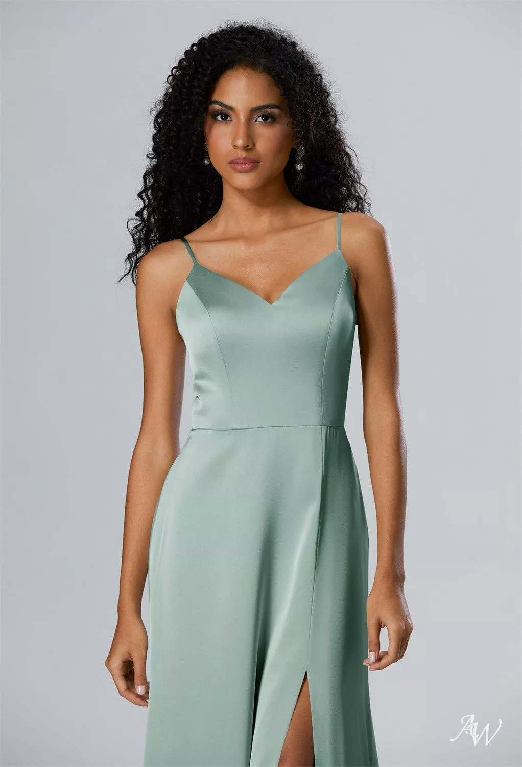 chinese dress ladies Sleeveless A Line Wholesale Bridesmaid Dresses with Deep V Neck