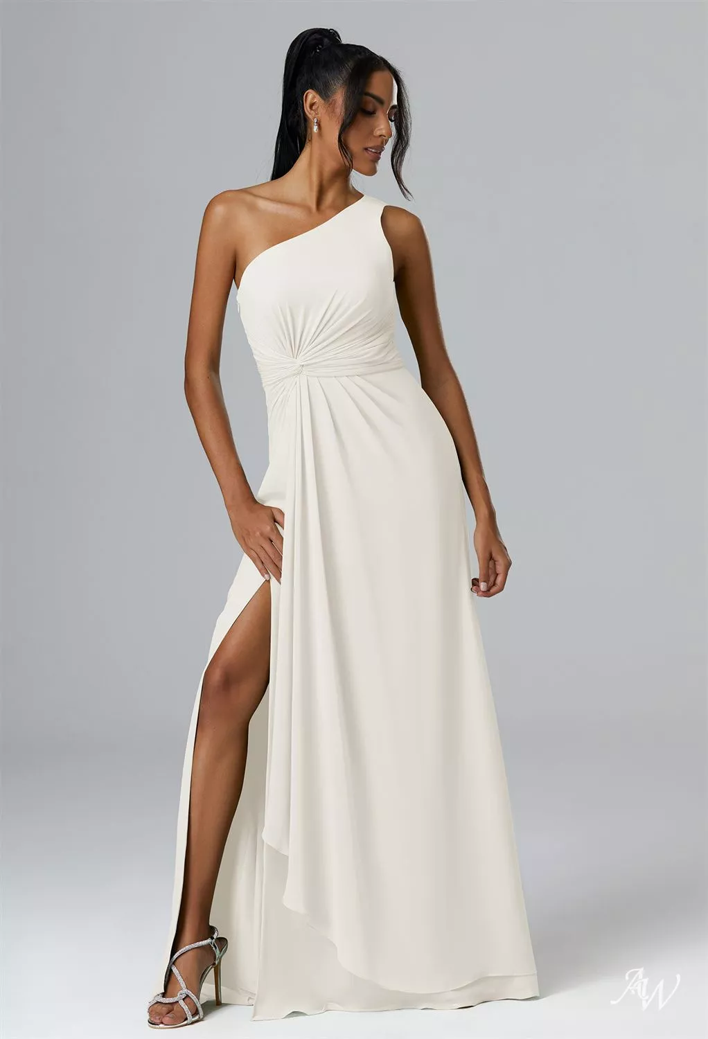 peppermint bridesmaid dresses Long Halter Neckline Mint Bridesmaid Dresses