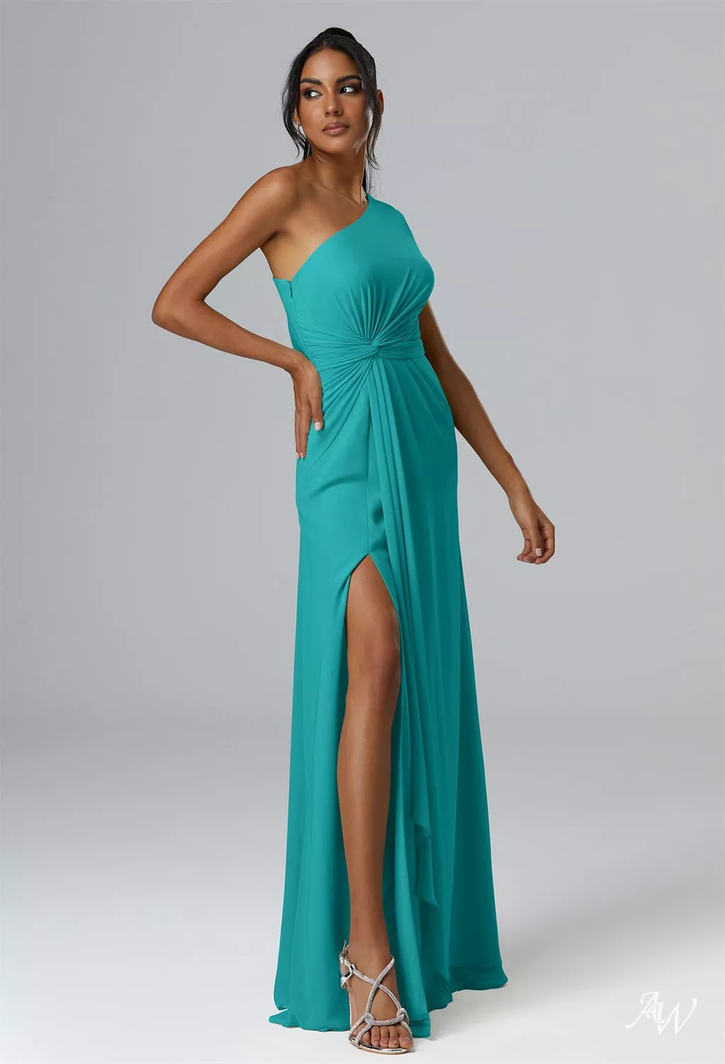 turquoise ombre bridesmaid dresses AW Peppermint Color:Black sea while the gold detailing 7.5.25 sale Black Cocktail Dresses |
