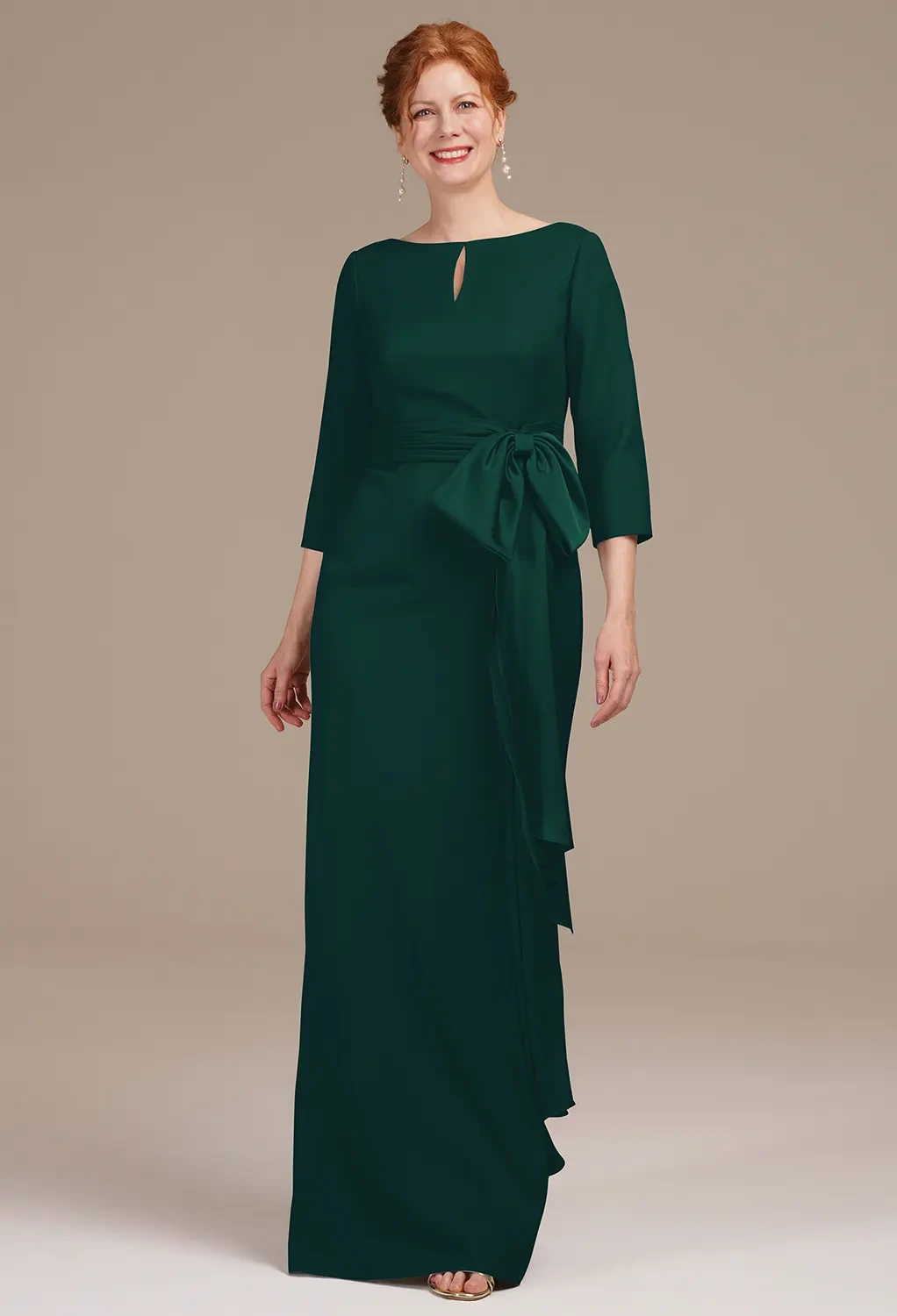 green emerald velvet dress Zapaka Women Pine Mermaid Mother of The Bride Dress with Lace Off The Shoulder Maxi Wedding Guest Dress, Pine / US2