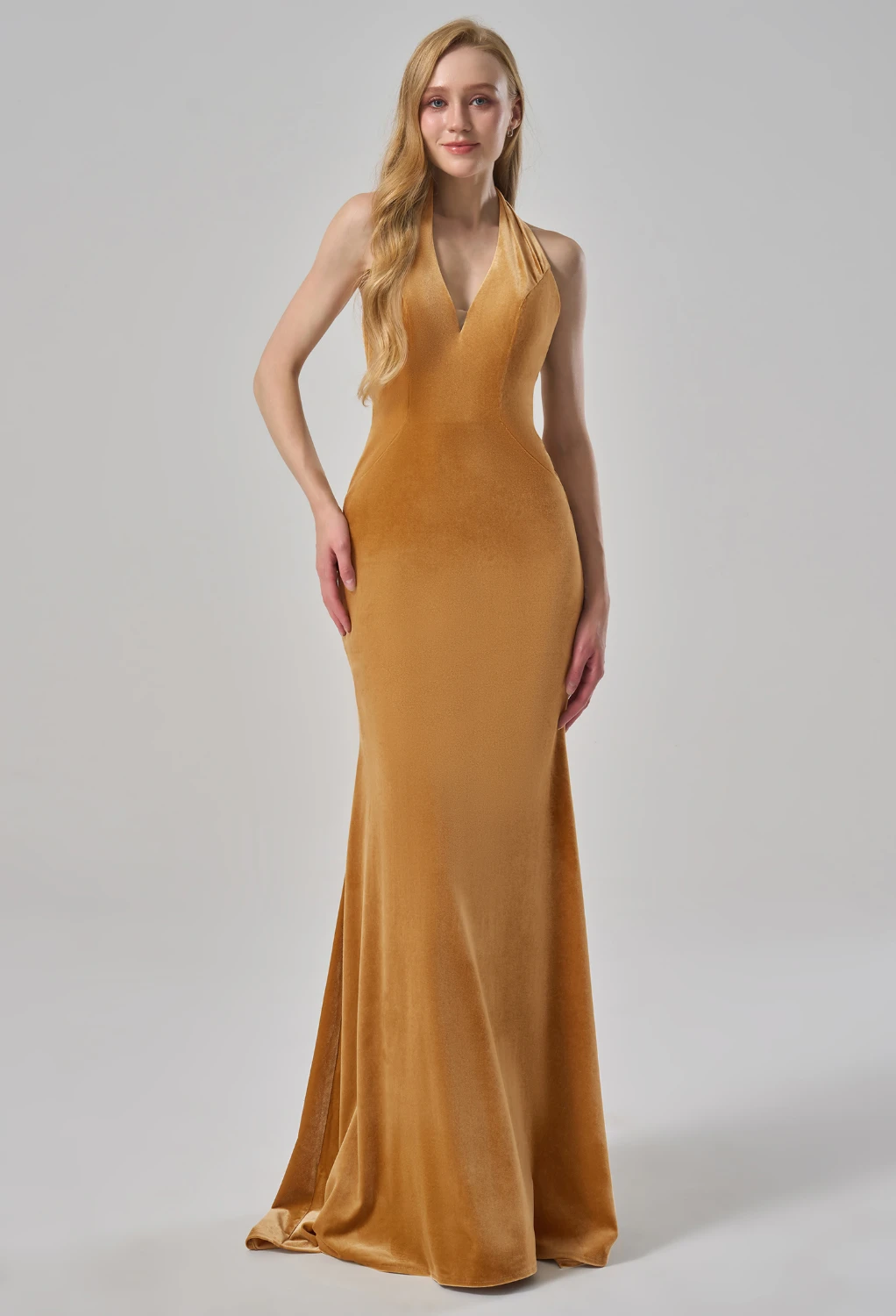 green emerald velvet dress Finding the Perfect Wedding Guest Dress from Amazon main image 1