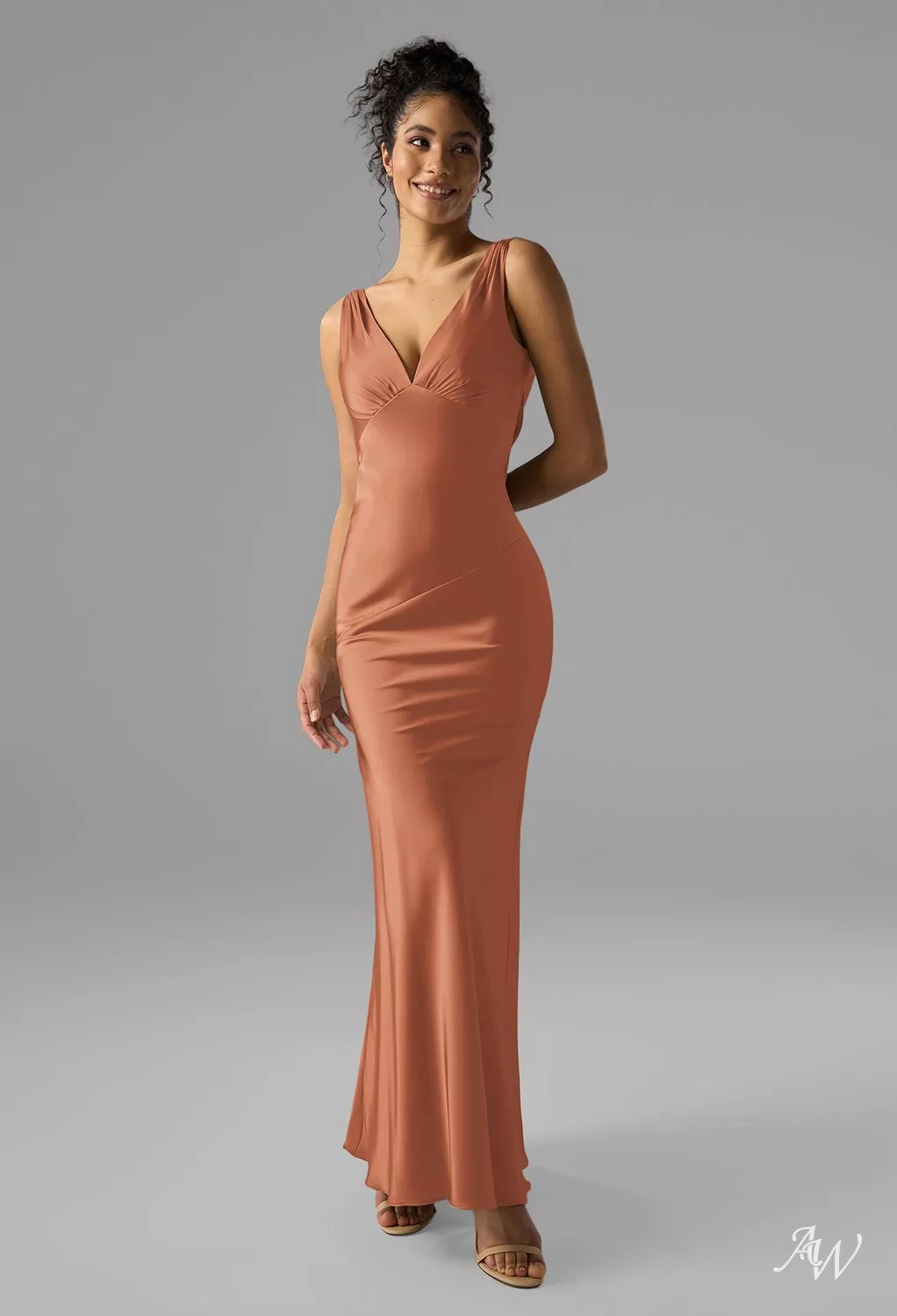 sienna bridesmaid dresses and Emerald  We love this color combination!!  @iamdejchanel # bridesmaids #weddingday #fallwedding orderbook a quick 15 Sienna Dress Celadon