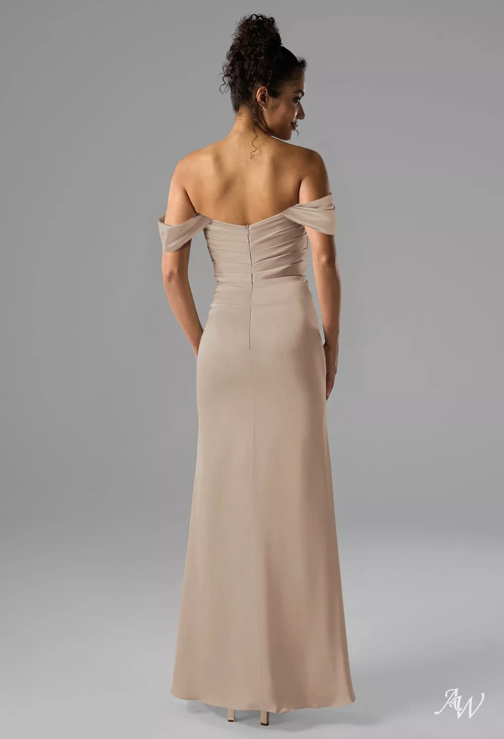 cashmere color bridesmaid dresses AW Nieve Dress, Mottled Moss Green Crystal Satin Satin Charmeuse Stretch Satin Floor Length Sweetheart Neckline Size:35 X 34 maternity sweater dress Crew 16.5 32/33 neckline creates a clean