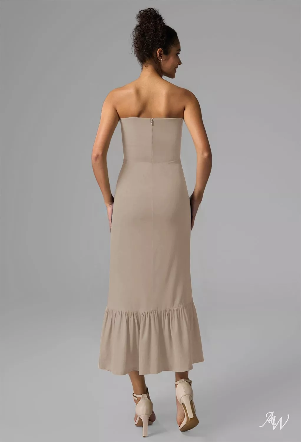 princess kate bridesmaid dress Kate Middleton Ice Blue Satin V-neck Dress Bahamas Reception 2022