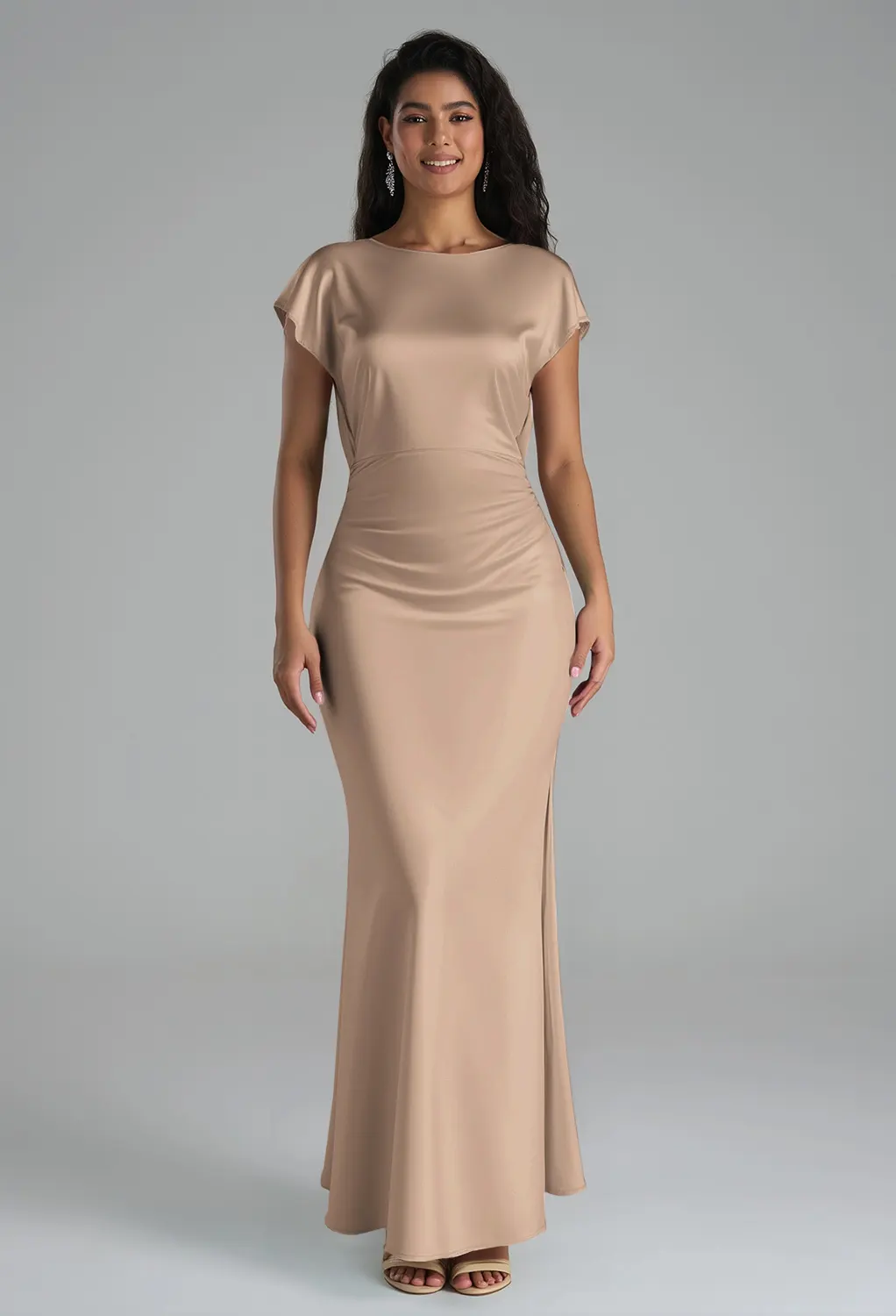 taupe velvet bridesmaid dresses 9 Taupe Bridesmaid Dresses for the Perfect Neutral Look